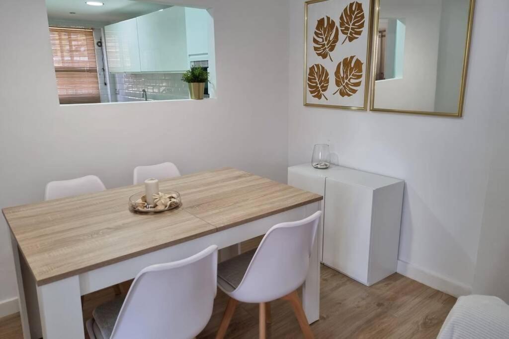 푸엔히롤라 Apartamento A Un Paseo De La Playa 아파트 외부 사진