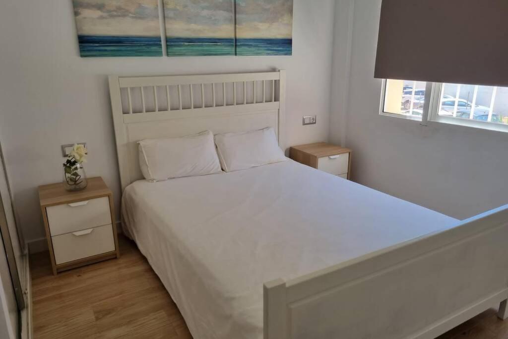 푸엔히롤라 Apartamento A Un Paseo De La Playa 아파트 외부 사진