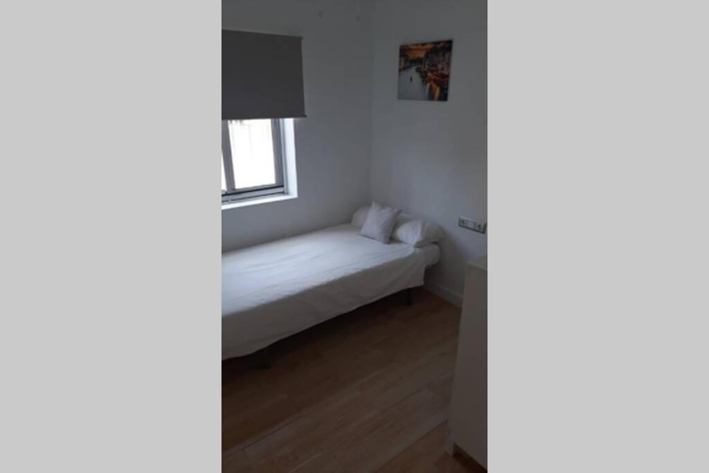 푸엔히롤라 Apartamento A Un Paseo De La Playa 아파트 외부 사진